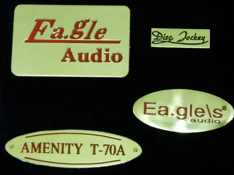 ２-銅質蝕刻標示銘牌